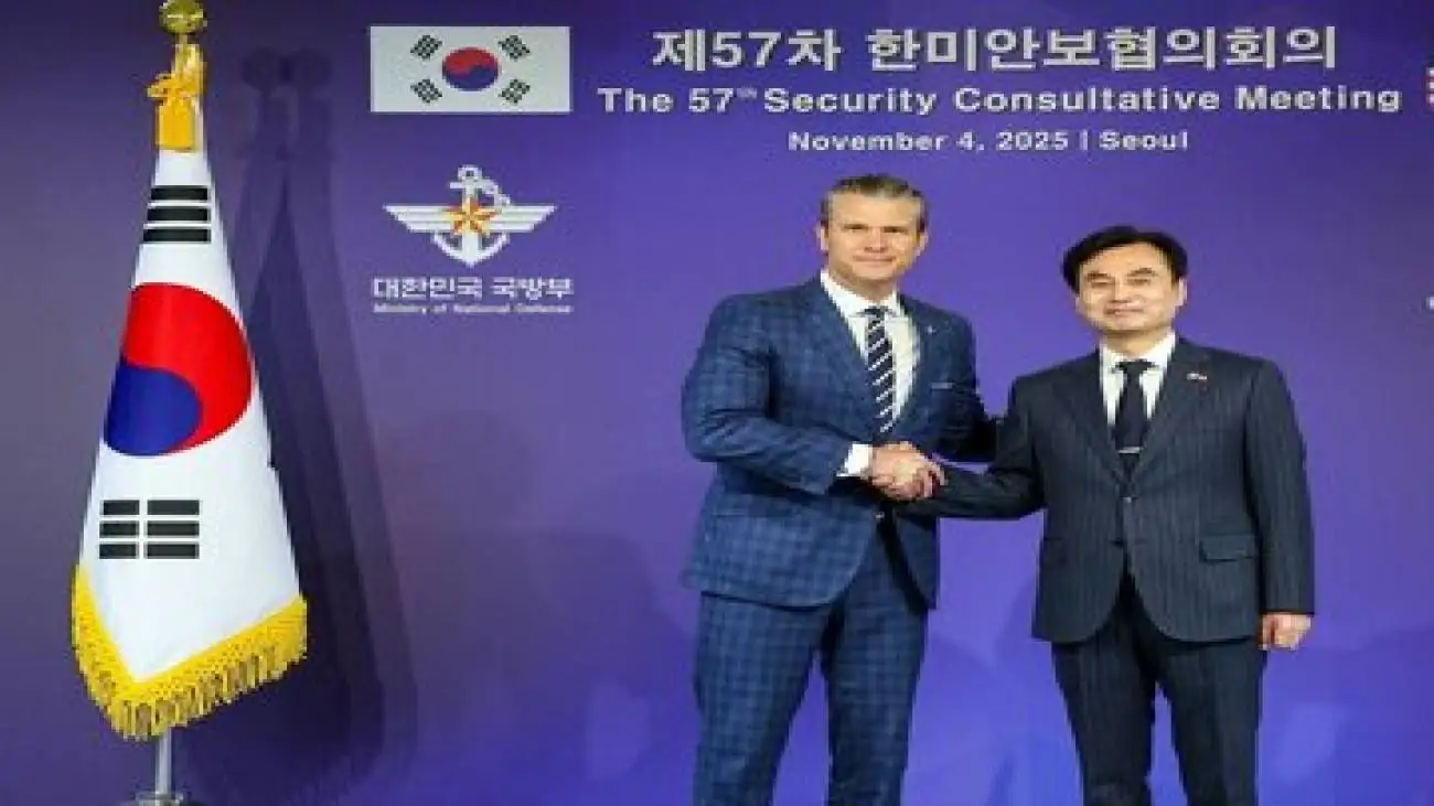 وعده وزیر جنگ آمریکا به کره جنوبی در مورد دستیابی به زیردریایی اتمی