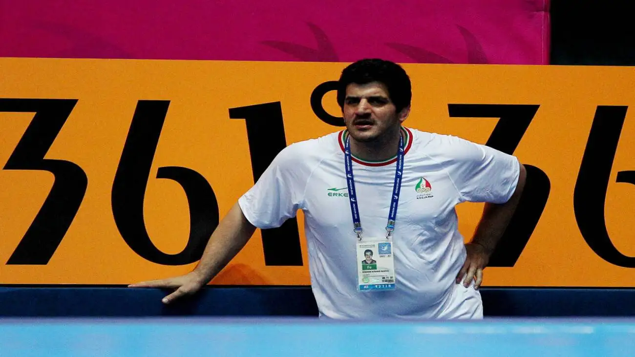 ویدیو  -  حضور رسول خادم در منزل مرحوم صابر کاظمی