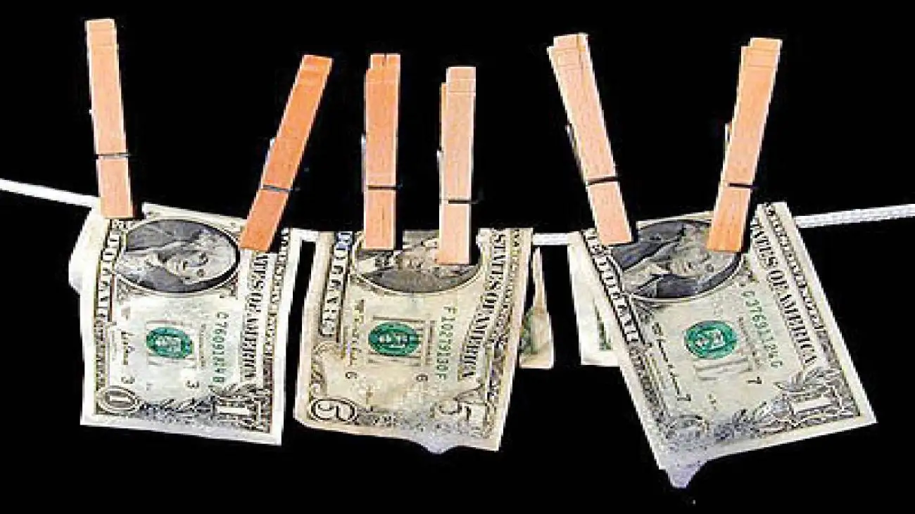 پولشویی 13 هزار میلیارد تومانی توسط یک فرد 24 ساله ؛ بانک مرکزی هشدار داد