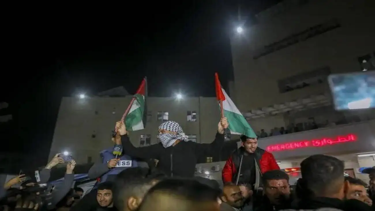 ویدیو  -  شادی فلسطینیان در خیابان های غزه پس از اعلام رسمی توافق پایان جنگ