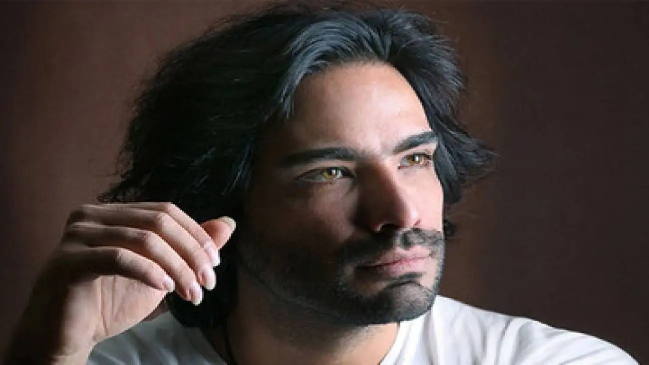 علی قمصری به اعتراضات مردم واکنش نشان داد -  با عبارت دهان پرکن (هرچی می خواد بشه فقط اینا برن) مشکل جدی دارم