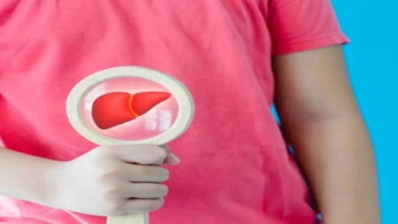 چگونه مبتلایان به کبد چرب دست از پرخوری بردارند؟