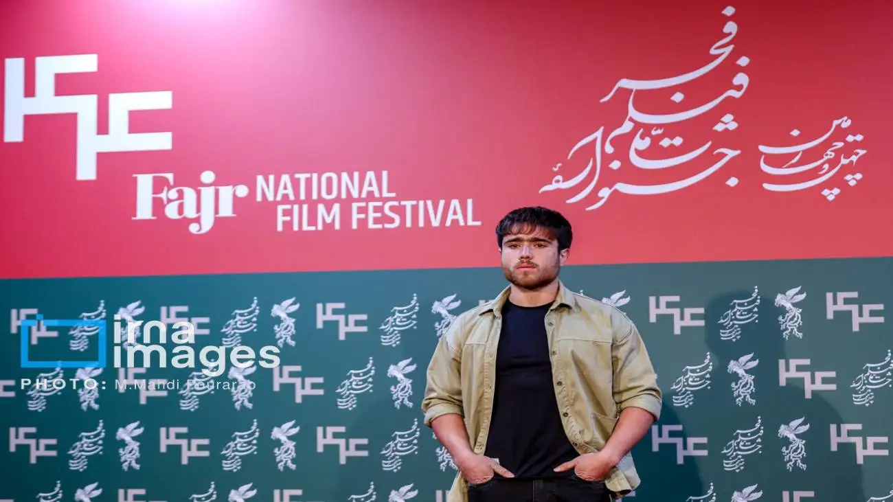 ویدیو  -  ماجرای جالب کاهش وزن روح الله زمانی در فیلم (پل) از زبان کارگردان این فیلم