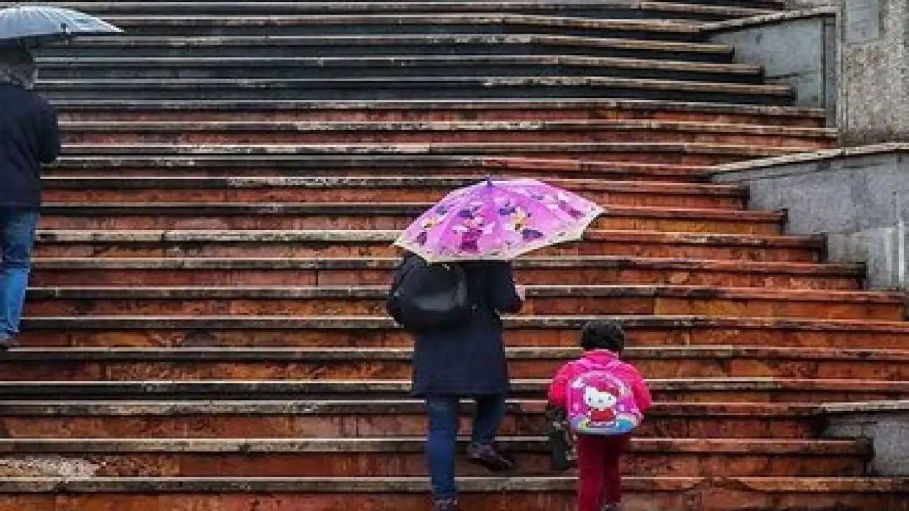 شدید شدن بارش در 24 استان -  افزایش ارتفاع موج در خلیج فارس و خزر