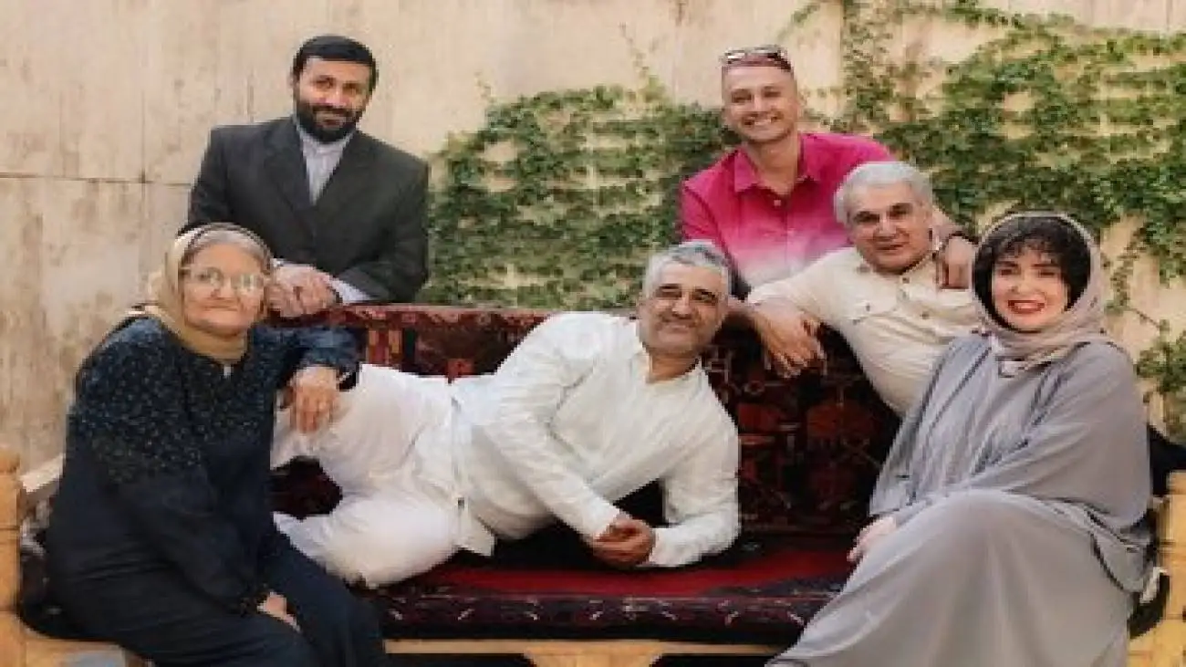 فیلمبرداری (شاخ) به پایان رسید -  هم بازی شدن پژمان جمشیدی، مهدی هاشمی، ژاله صامتی