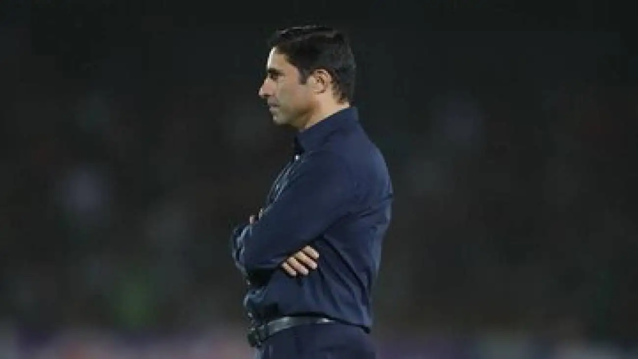 وحید هاشمیان: هنوز سرمربی پرسپولیس هستم!