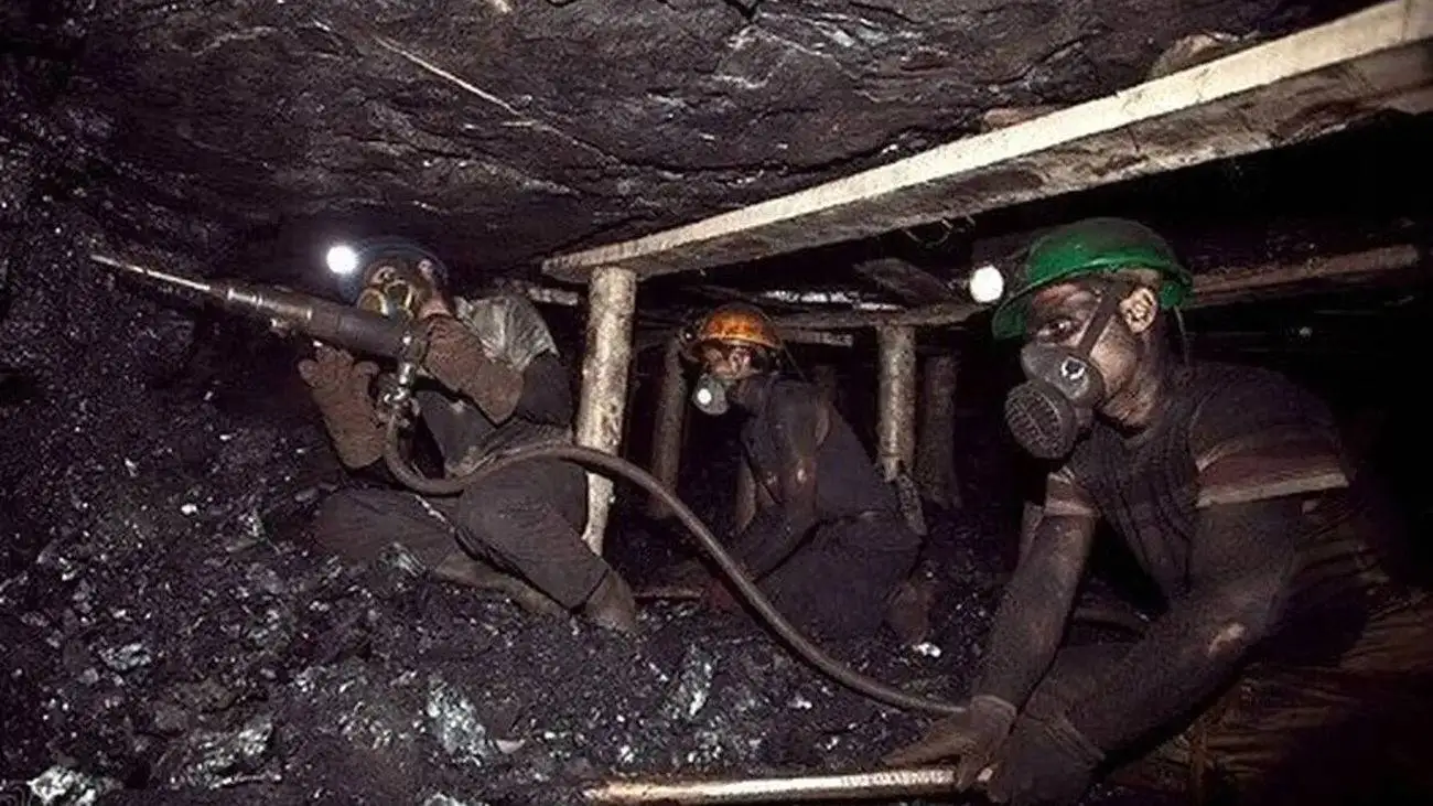 مرگ دردناک 7 معدنچی در معدن پر از گاز  مهماندویه دامغان