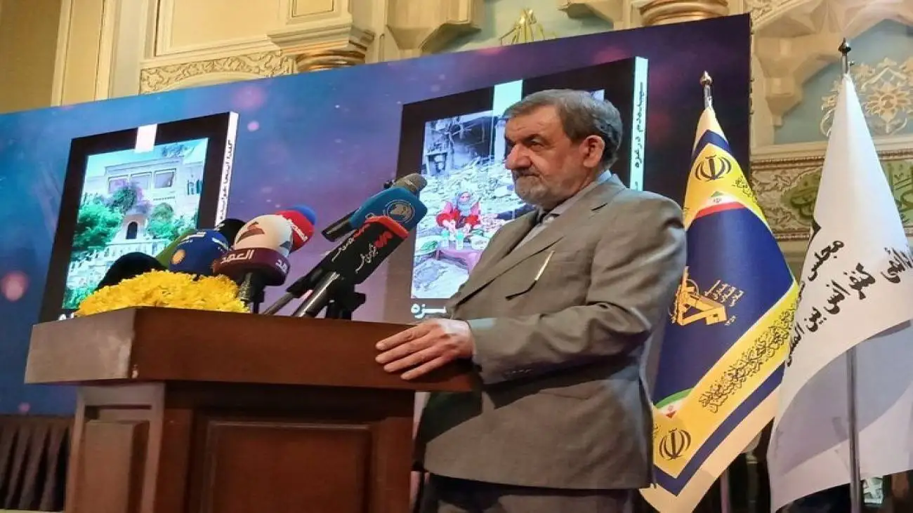 ویدیو  -   محسن رضایی: اگر عقلای دنیا جلوی ترامپ و نتانیاهو را نگیرند جنگ جهانی سوم راه خواهد افتاد