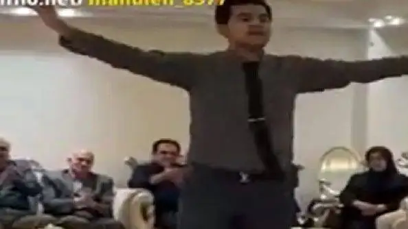 فیلم ساز باشکوه آذری  و رقص شکوهمند پسر تبریزی !  -  همه به وجد آمدند !