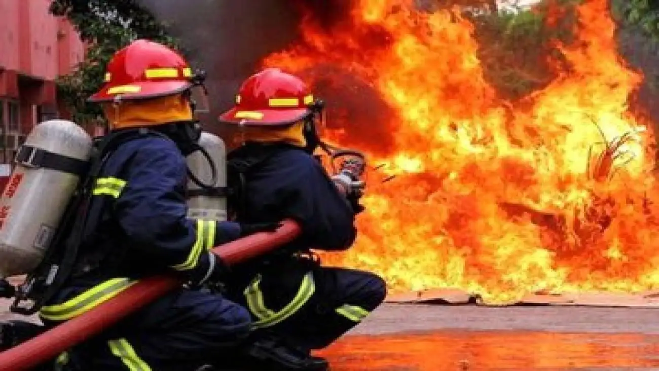 آتش سوزی در میدان فردوسی -  جزئیات