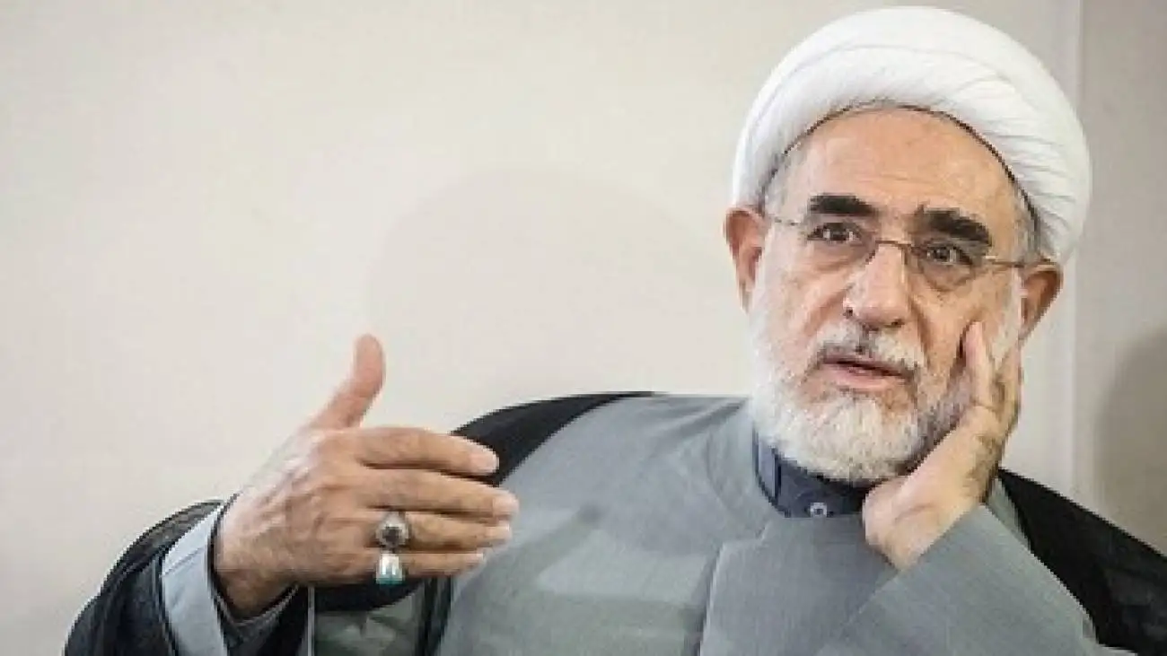 نیروی انتظامی چه رسالتی جز مسائل امنیتی در مدرسه دارد؟ -  فرهنگیان از حرف  زدن سر کلاس ها بترسند -  اقدام وزیر پزشکیان در زمان پادشاهان هم سابقه ندارد