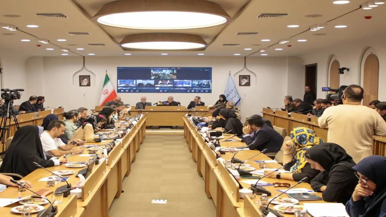 واکنش وزیر به ادعای پنهان کردن اورانیوم غنی شده در کنار آثار تاریخی ایران