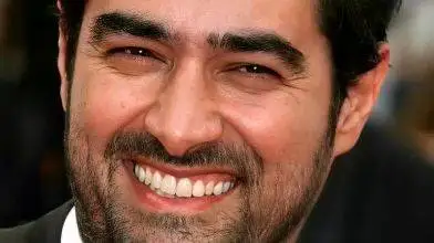 ویدیو  -  غش خنده های از ته دل شهاب حسینی، قباد سریال شهرزاد به حرفای محمدرضا علیمردانی ...
