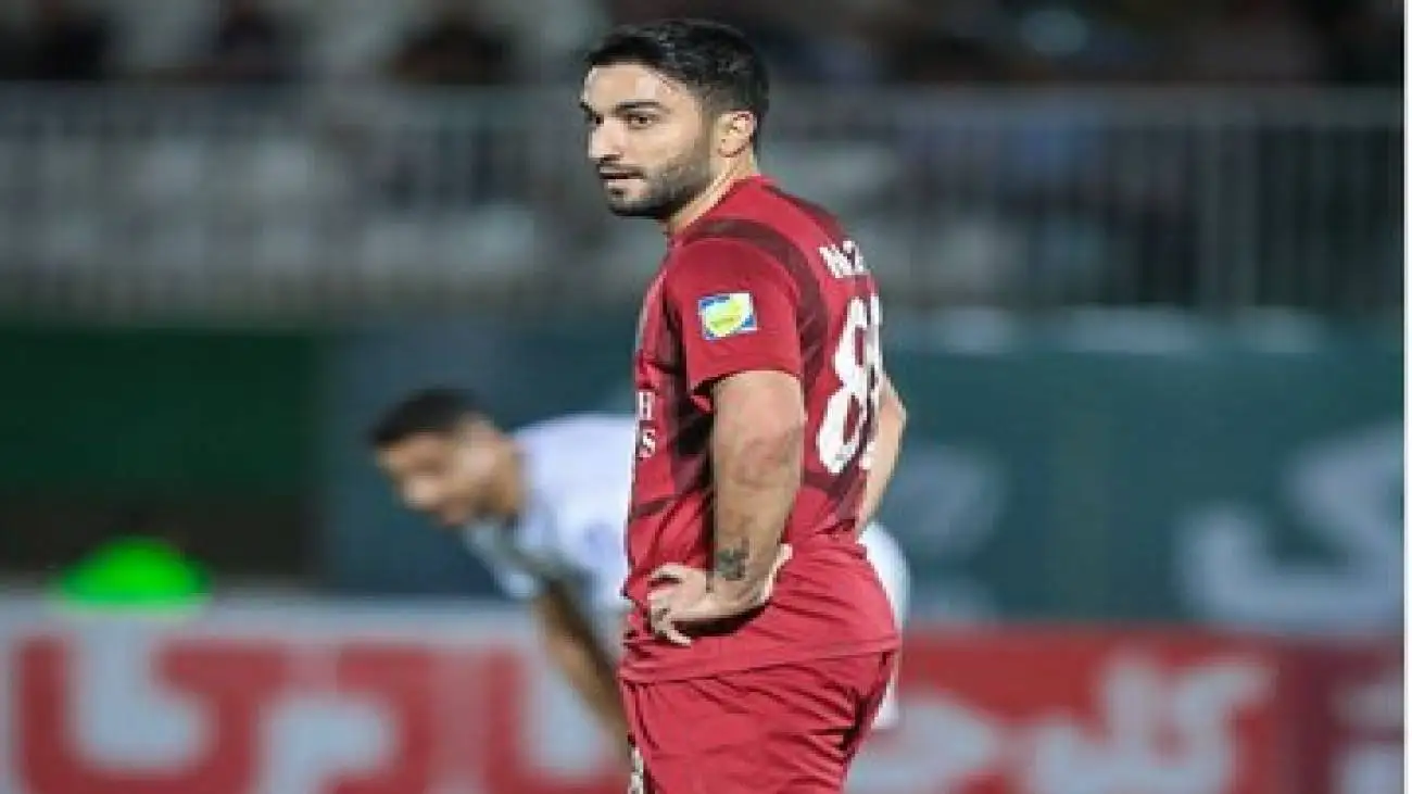 تصویر  -  هافبک سابق پرسپولیس و تراکتور در گل گهر