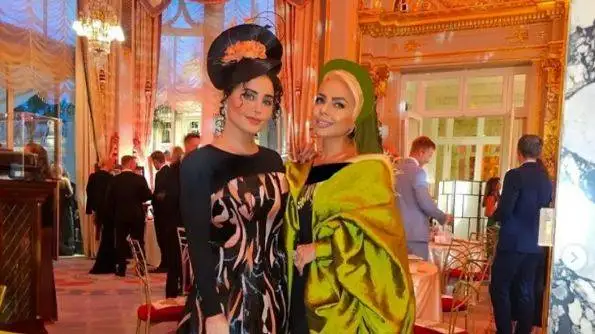 ویدیو  -  معماری خلاقانه؛ عمارت سوپرلوکس الناز شاکردوست تو ایران کم از قصر کیم کارداشیان نداره ...