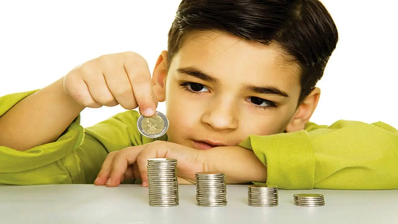 به بچه ها پول توجیبی بدهیم یا نه ؟