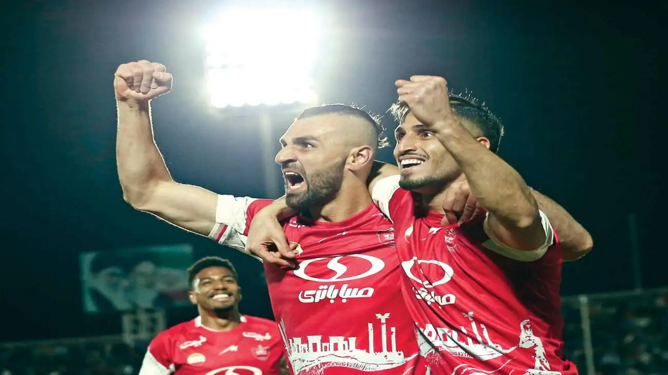 پرسپولیس از فنرباغچه هم هوادار بیشتری دارد  -  این تیم دوم شدن را بلد نیست