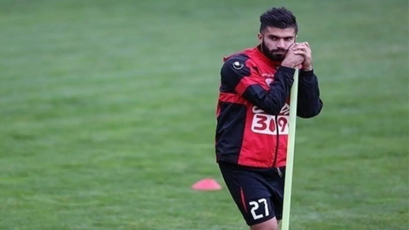 تصویر  -  حمله هافبک سابق پرسپولیس به سروش رفیعی