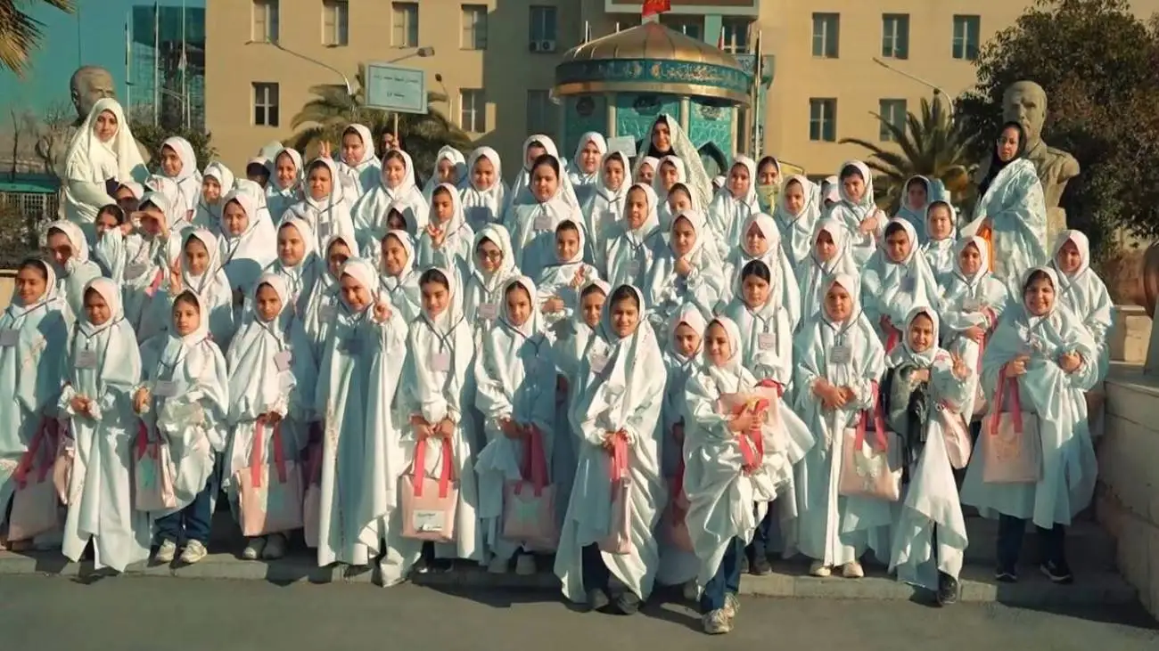 جشن تکلیف 3500 دختر (روزه اولی ها) در دانشکده افسری امام علی (ع)  -  ویدئو