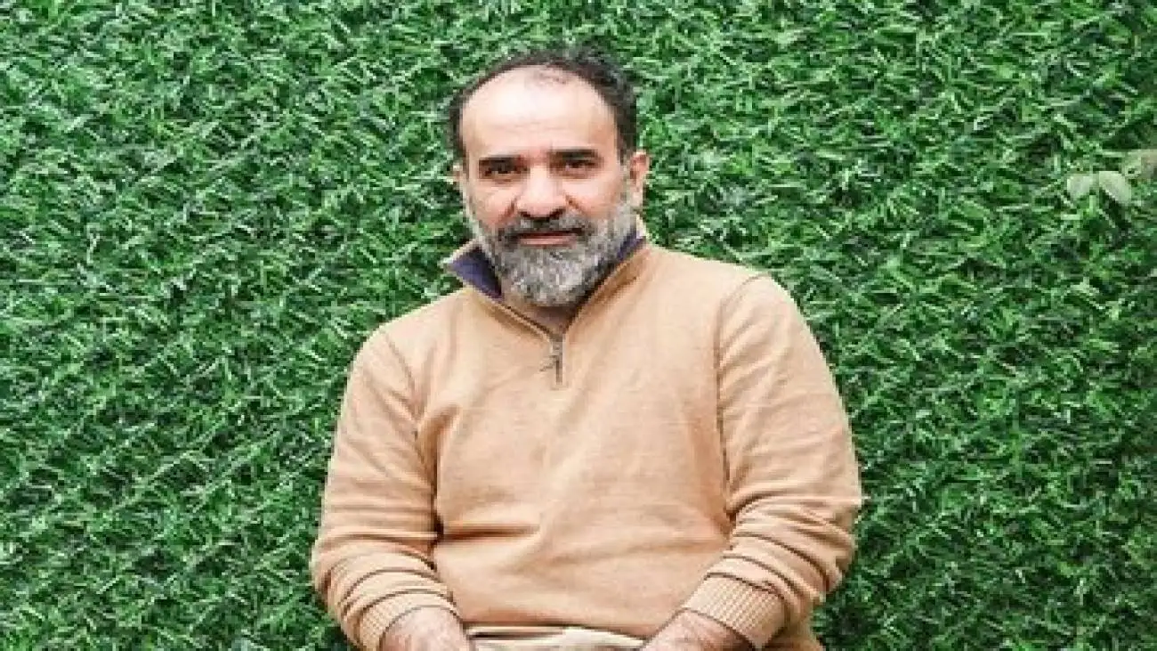 دعای زیادی می کنم که بلند شود و دوباره با همان شور زندگی کند