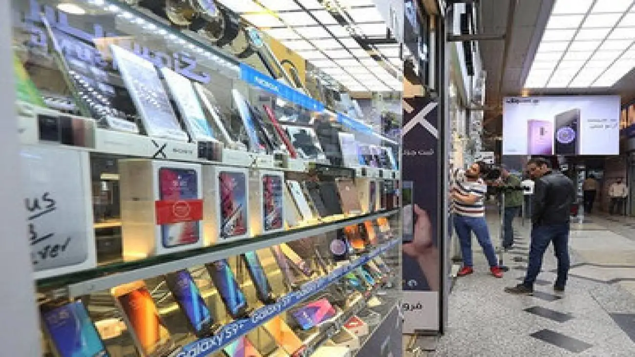 خرید موبایل های دست دوم اوج گرفت -  فروش موبایل نو از چرخه فروش خارج شد؟