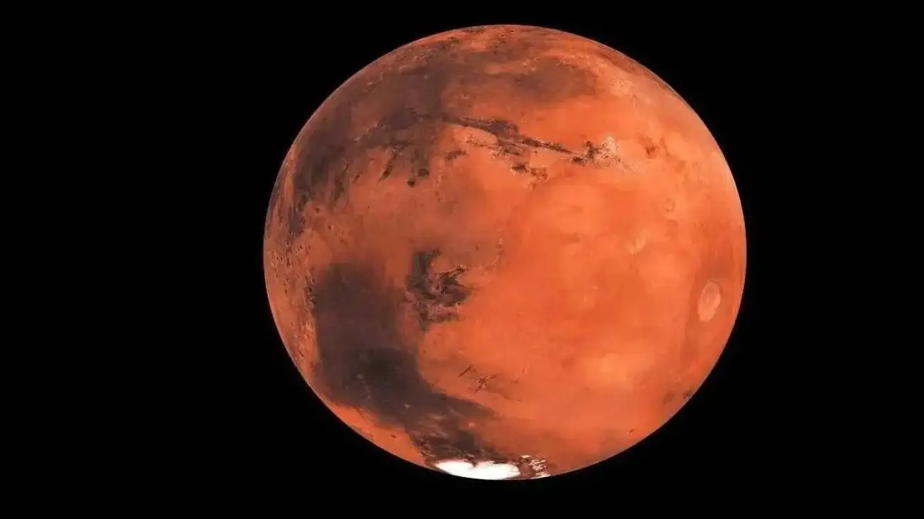 هرمی مرموز در سطح ماه توسط گوگل شناسایی شد  -  عکس