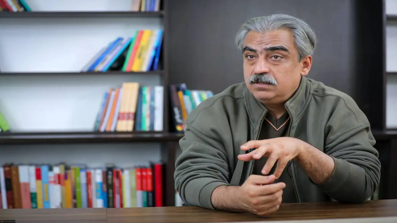 شوخی کارشناس نظامی تلویزیون با تکذیب آزمایش موشکی اخیر+ ویدئو