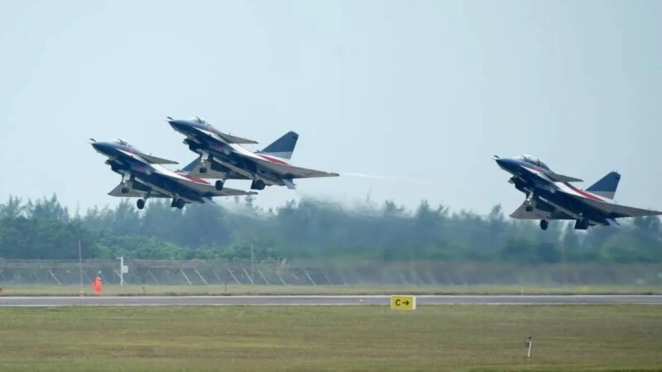 نمایشگاه هوایی چانچون نیروی هوایی ارتش خلق چین + ویدئو