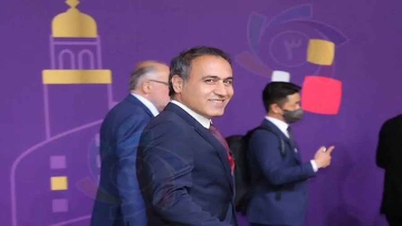 عکس -  اسطوره پرسپولیس خوشحال از بازگشت هامبورگ