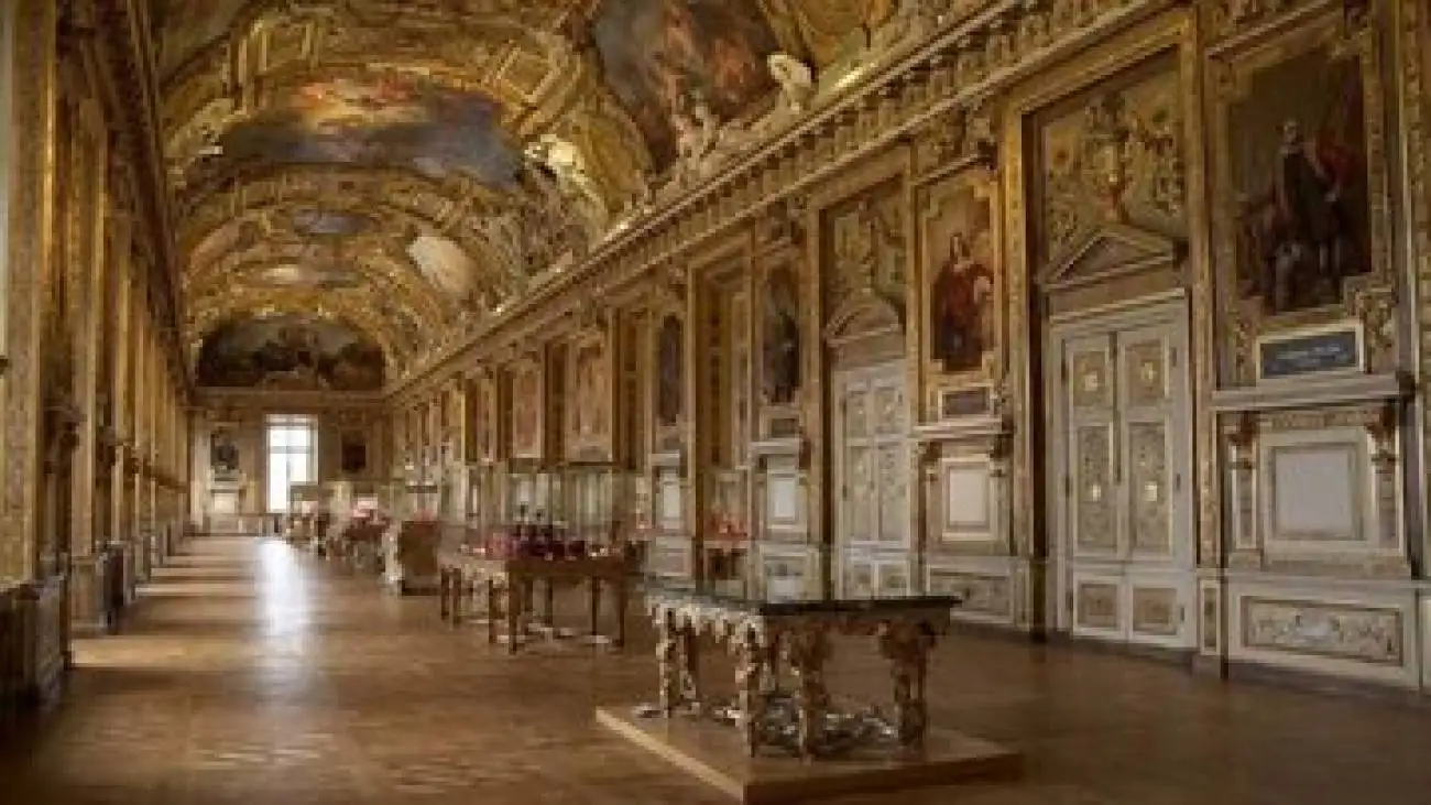 رئیس موزه لوور: ما شکست خوردیم