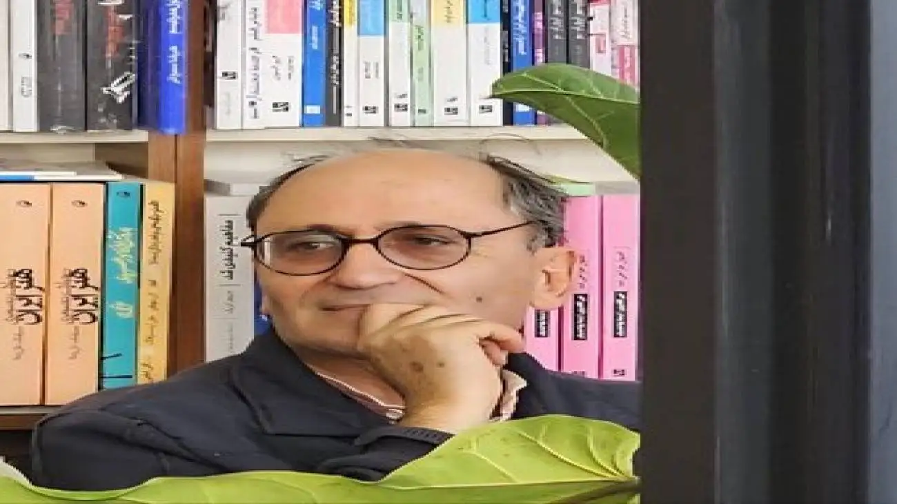 آتش هیرکانی و آتش وطن گریزی