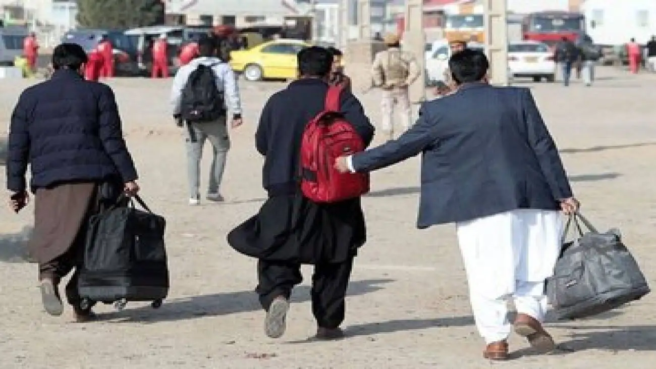 اتباع افغان دوباره به ایران بر می گردند؟ -  شرط وزارت کار برای ورود کارگران افغانستانی