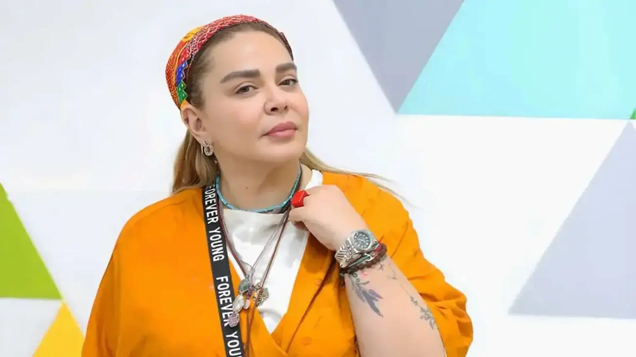 بهاره رهنما به بازیگر مرد: من در عشق و ازدواج تخصص دارم، تو چی!؟  -  ببینید