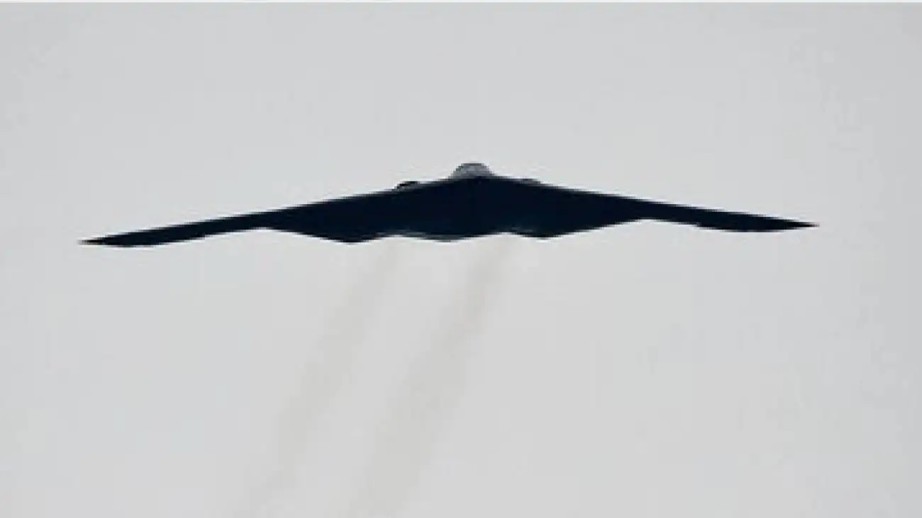 فرمانده ای که دستور حمله به ایران را از ترامپ دریافت کرد: (بی-2 ها در حمله به ایران تنها نبودند)