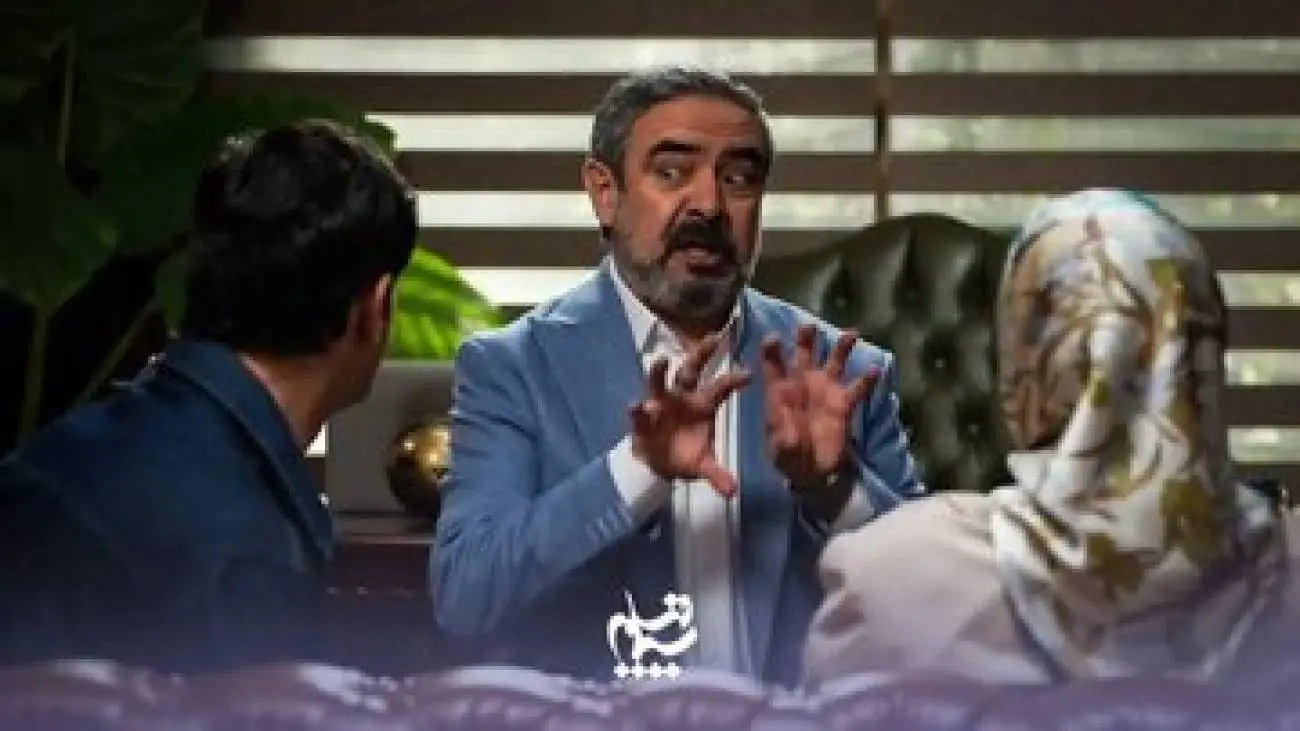 (شیش ماهه) مهران مدیری از فردا روی آنتن