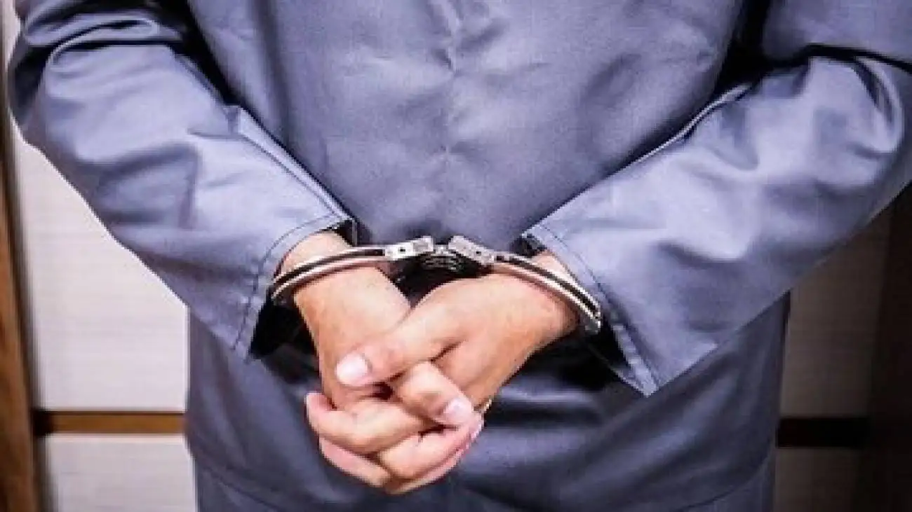 بازداشت یک سارق -  علت: صفحه کلیدهای دستگاه های خودپرداز