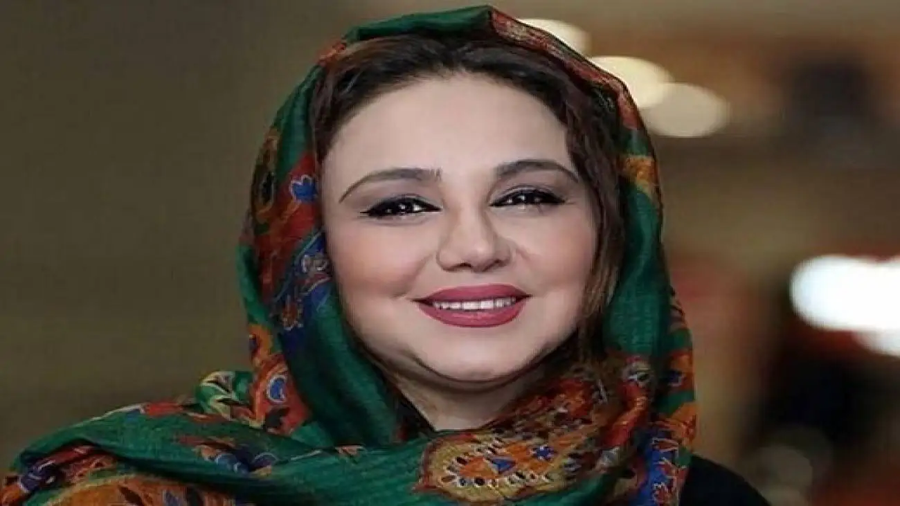 بهنوش بختیاری خطاب به یک بازیگر زن : فلان فلان شده پدرم در آمده، زیرآب من را می زنی!  -  ببینید