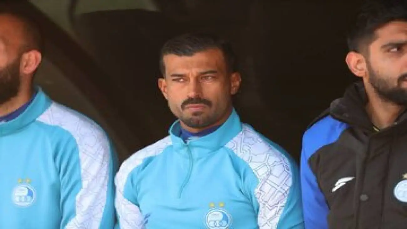 تصویر  -  بدون توجه به حواشی؛ رامین رضاییان در تمرین استقلال