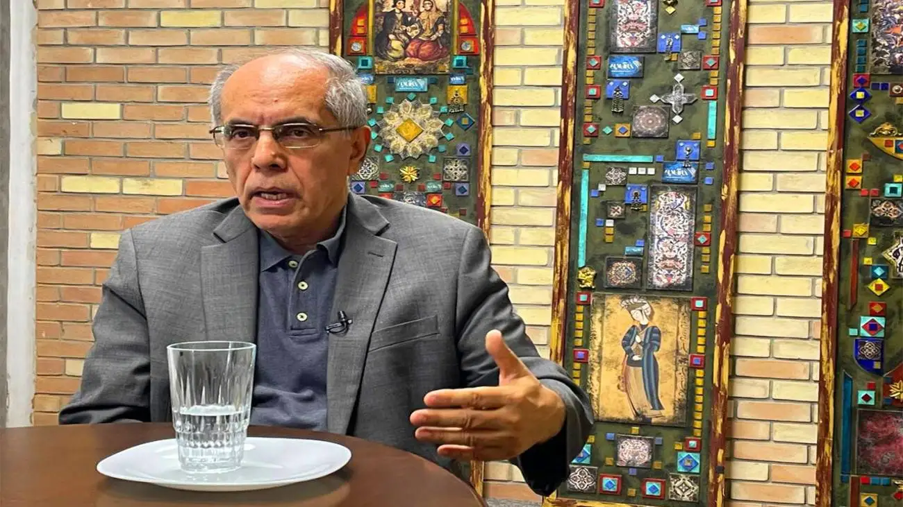 ویدیو  -  دیپلمات سابق ایران در نیویورک: منتظر ماندن برای رفتن ترامپ توهم است؛ ما با بایدن هم کار نکردیم!