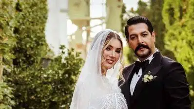 عکس نفرت انگیز کامران تفتی برای متین ستوده ....  -  آقا داماد با زن اولش در کنسرت ...