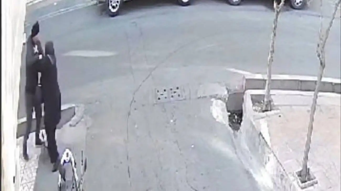 ویدیو  -  زورگیری از زن باردار در محله نارمک