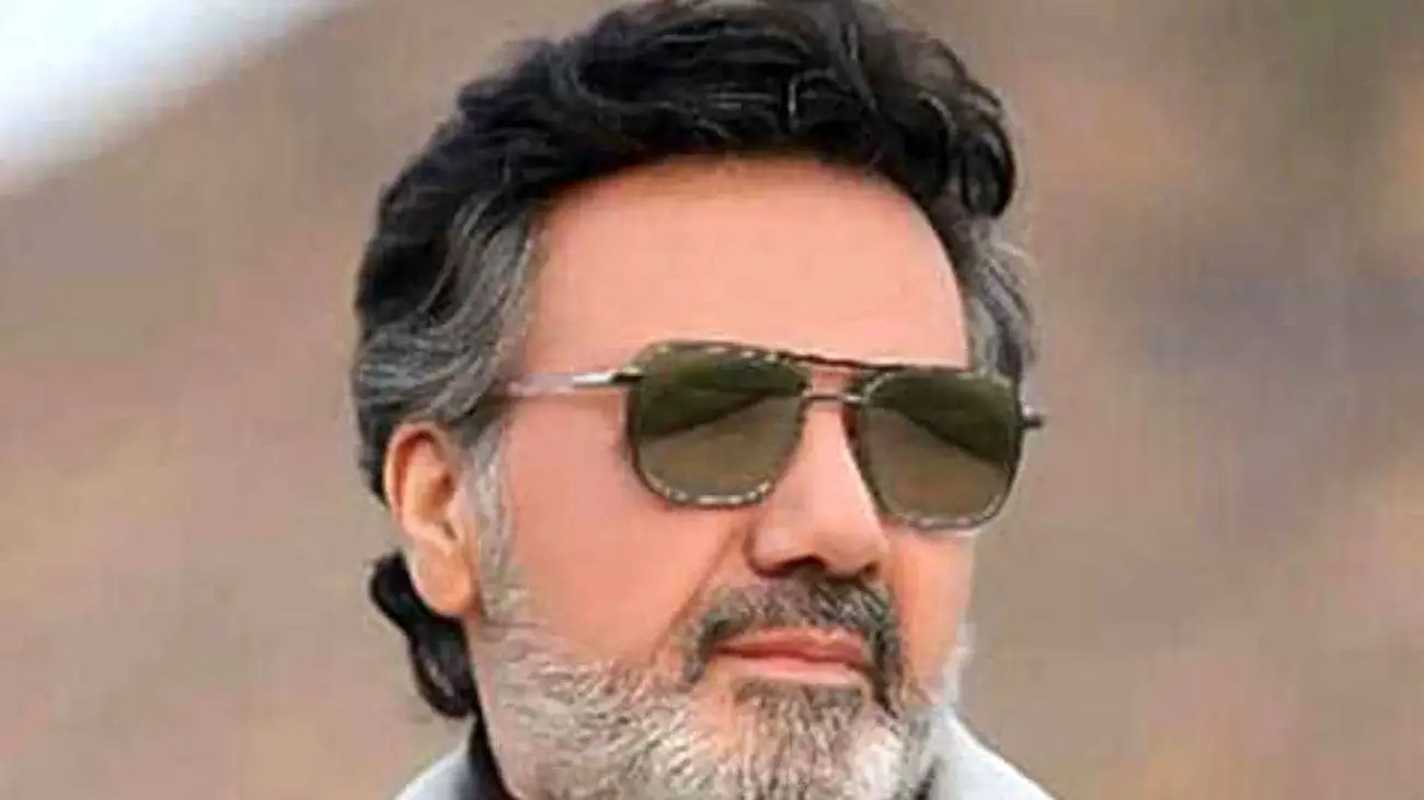 دانلود آواز باشکوه  معین   -  آهنگ وقتی میخندی دلم از شادی میلرزه