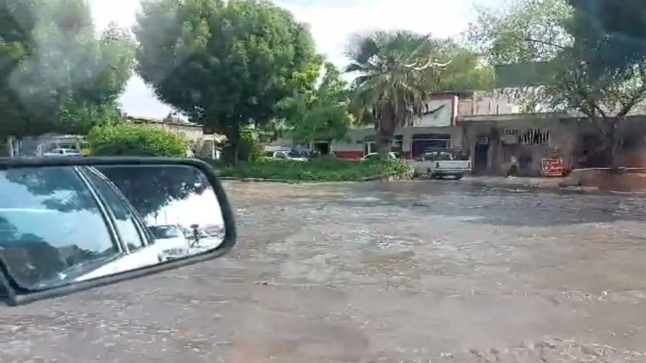 ویدیو  -  بندرعباس غرق در آب؛ وضعیت خیابان های شهر ساحلی پس از باران