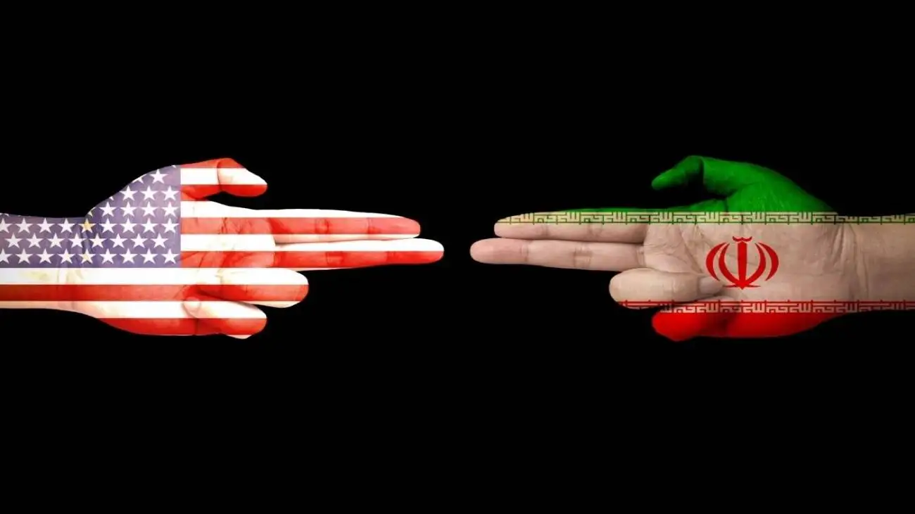 ویدیو  -  هشدار مجری آمریکایی درمورد اقدام نظامی بر علیه ایران