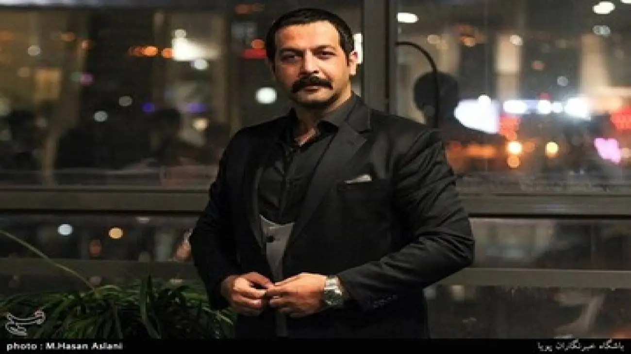 بازیگر مردی که به محض ازدواج همه را آنفالو کرد و تنها یک نفر را فالو می کند؛ همسرش