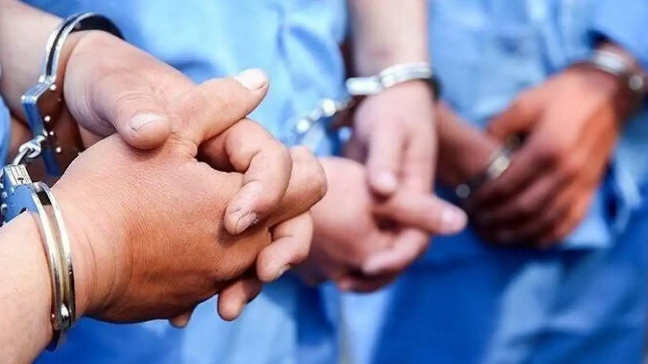 باند دالتون ها دستگیر شدند  -  ببینید