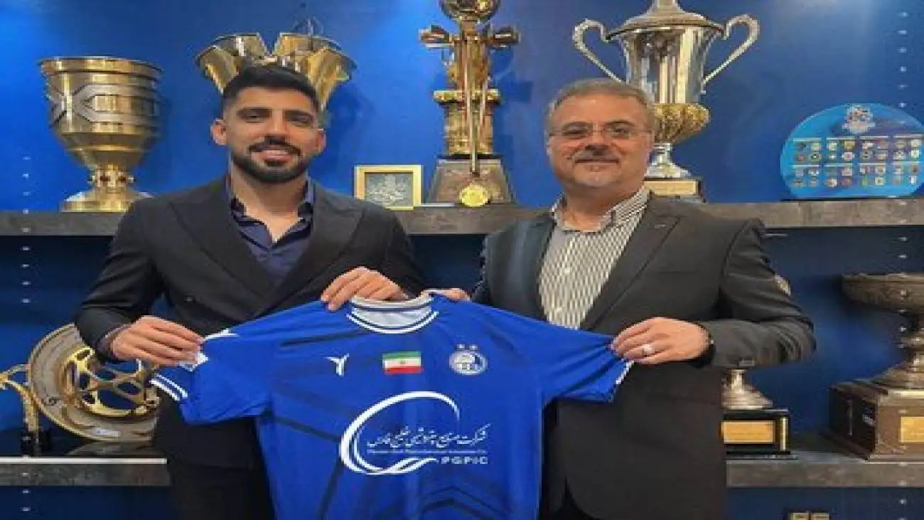 عکس -  از خرید جدید استقلال رونمایی شد