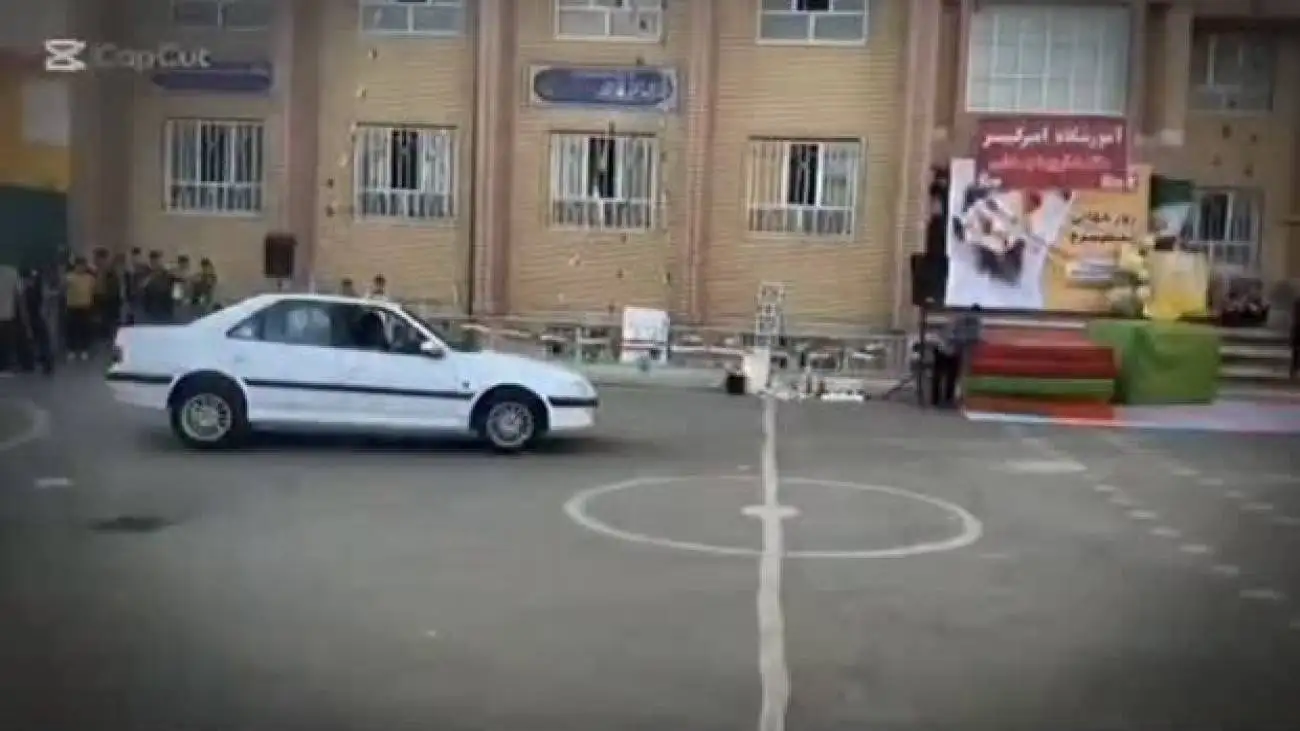 حرکت فوق خطرناک در مدرسه ای در قم  -  انتقاد شدید کاربران فضای مجازی از این حرکت پر خطر + ویدیو