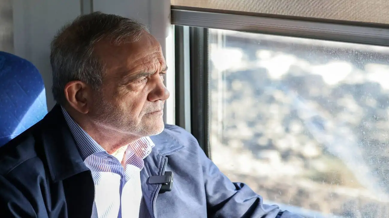 ویدیو  -  وقتی رئیس جمهور مسافر مترو شد!