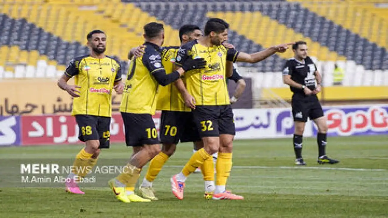 رونمایی از  ترکیب سپاهان مقابل الاهلی